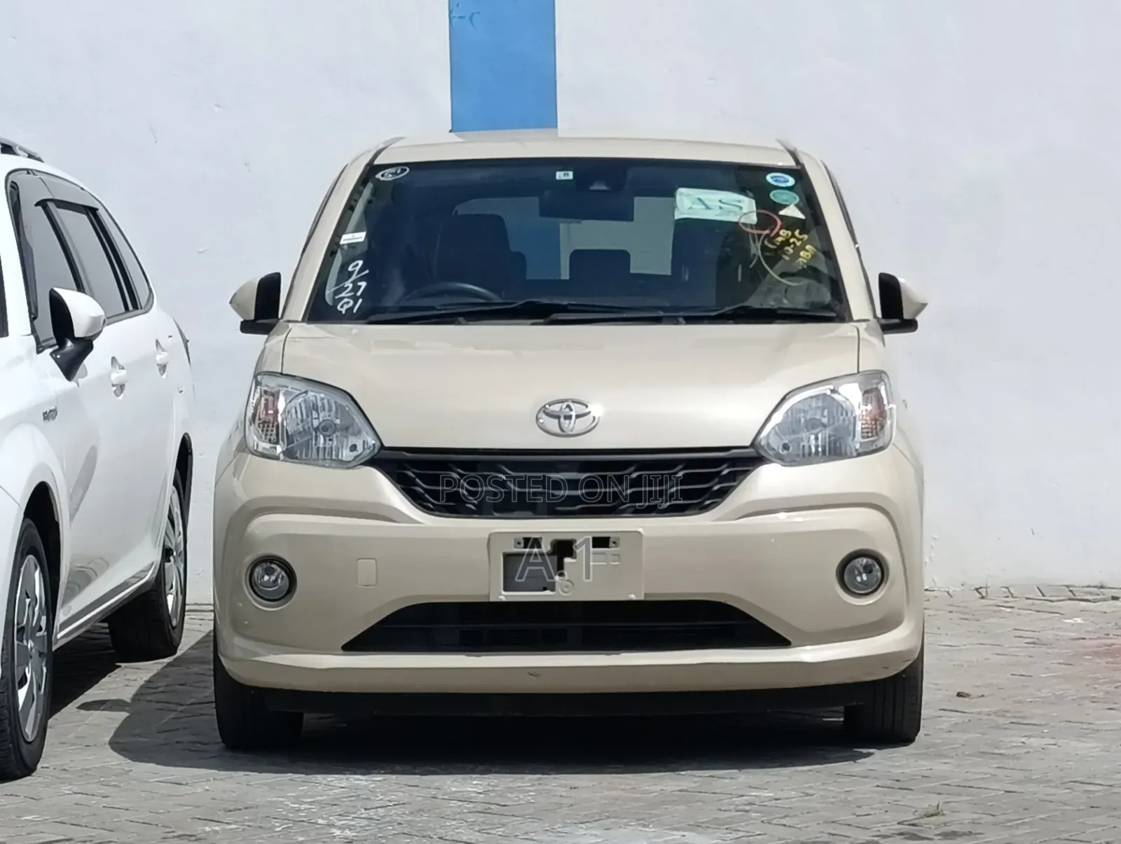 Toyota Passo 2019 Beige