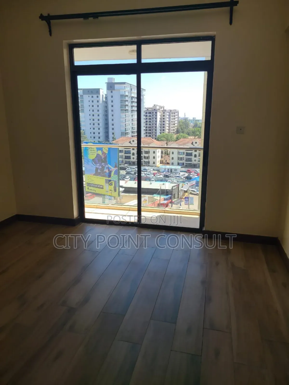 1bdrm Condo in Silverstone, Hurlingham for sale