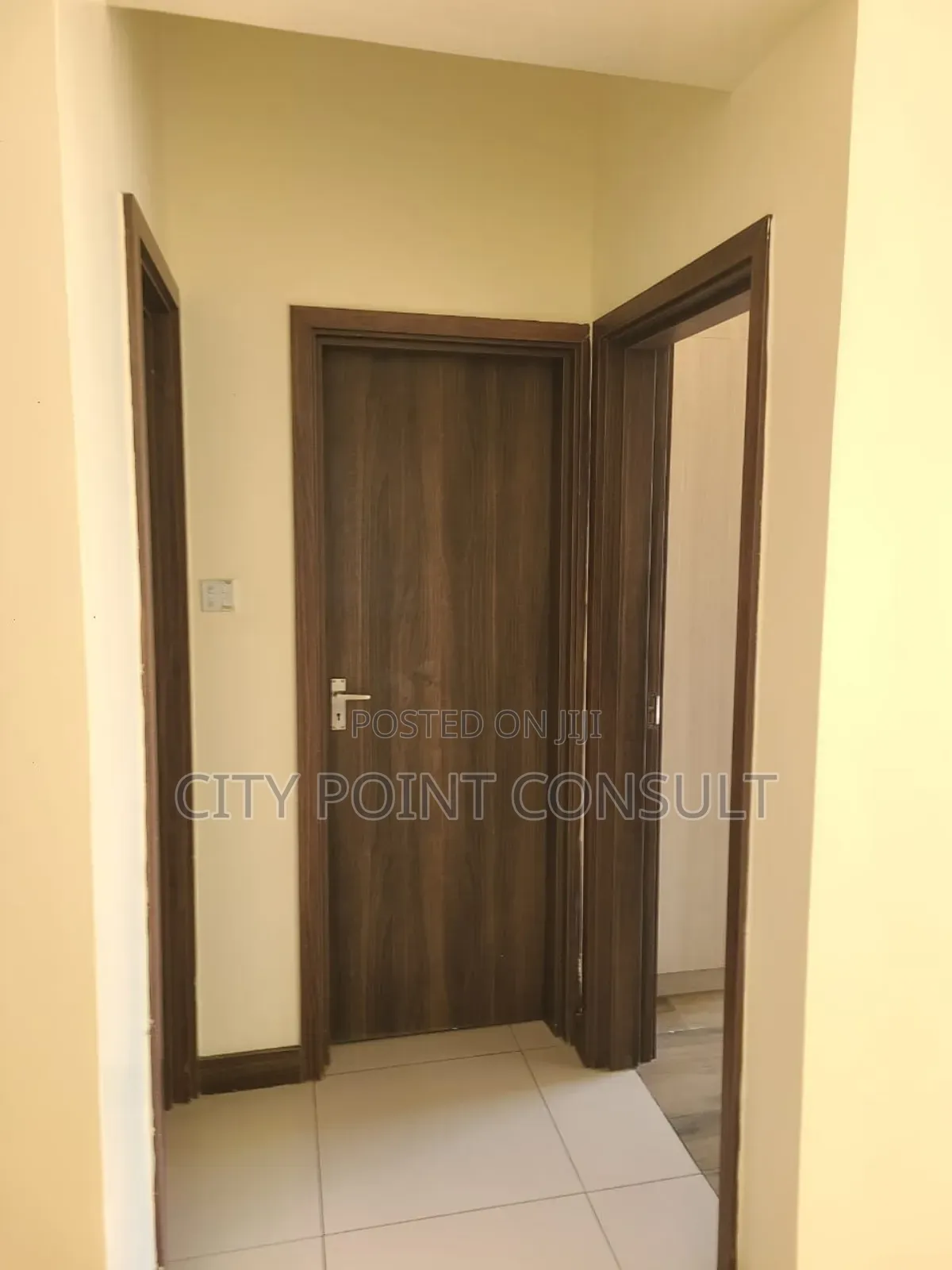 1bdrm Condo in Silverstone, Hurlingham for sale