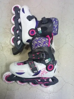 3 Sizes Adjustable Inline Girls Kids Skates 28 - 36. Left Foot Brake