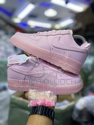 Airforce 1 Nocta Pink 🔥🐾

Pure Leather