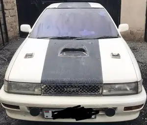 Toyota Corolla Sedan 1990 White