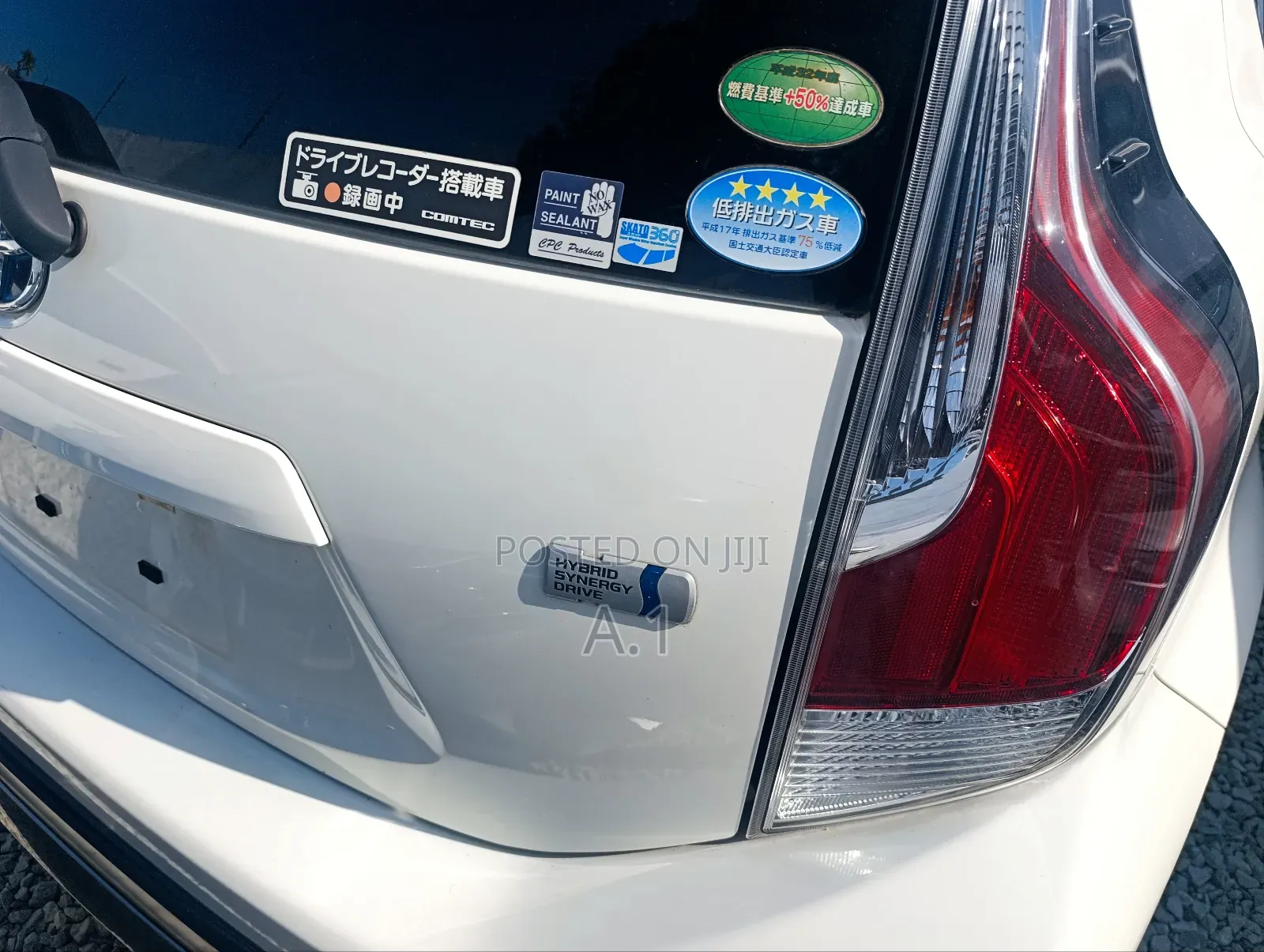 Toyota Aqua 2018 White