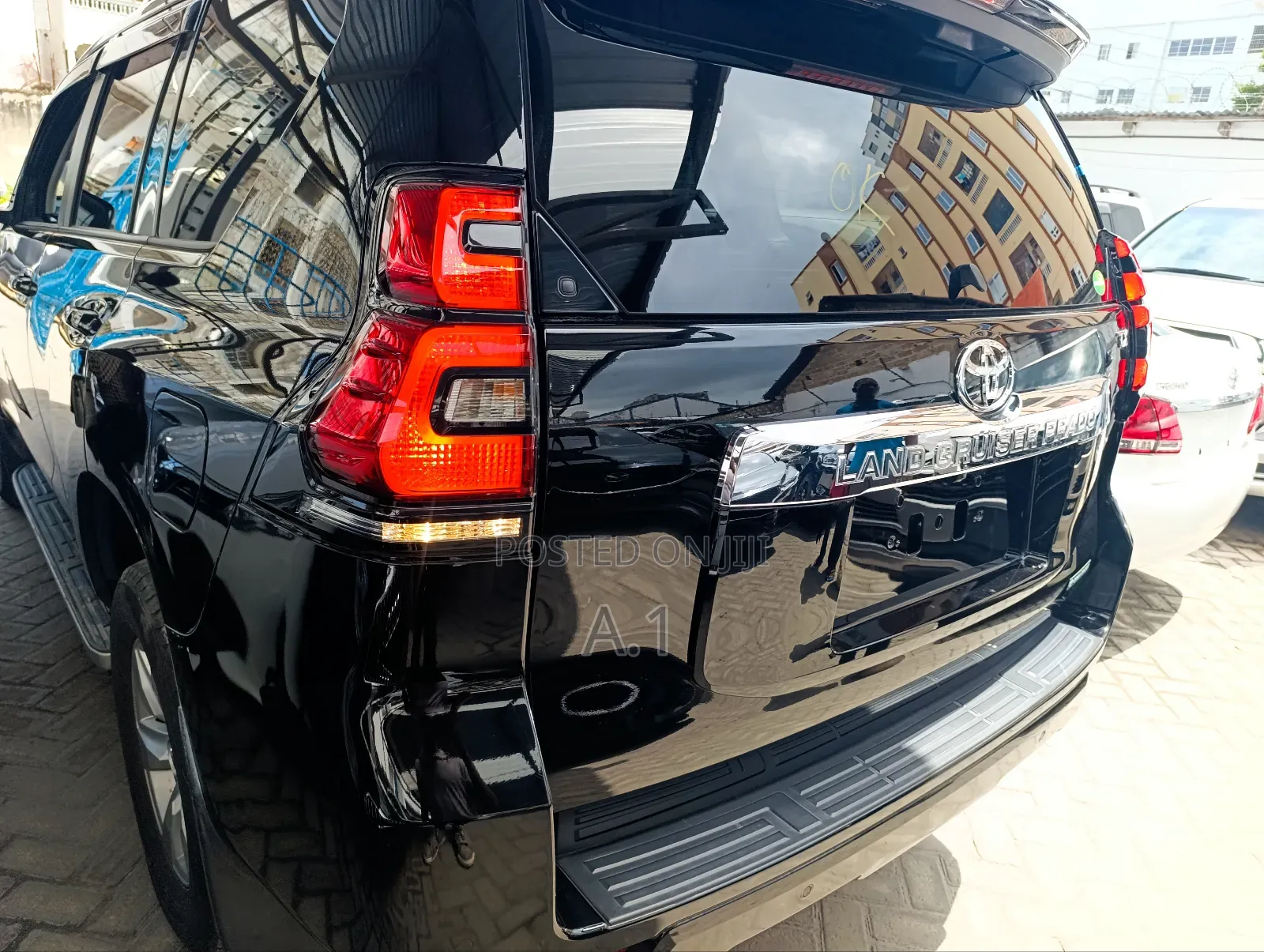 Toyota Land Cruiser Prado 2.7 2019 Black