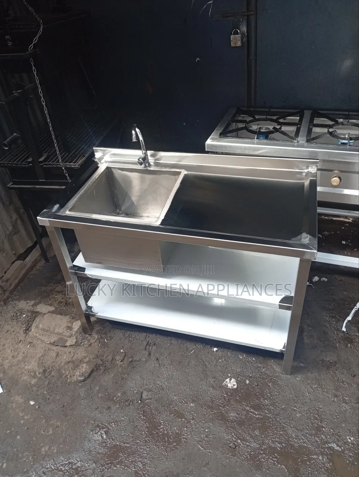 Heavy Gauge Stainless Steel Sink With Under Shelf.