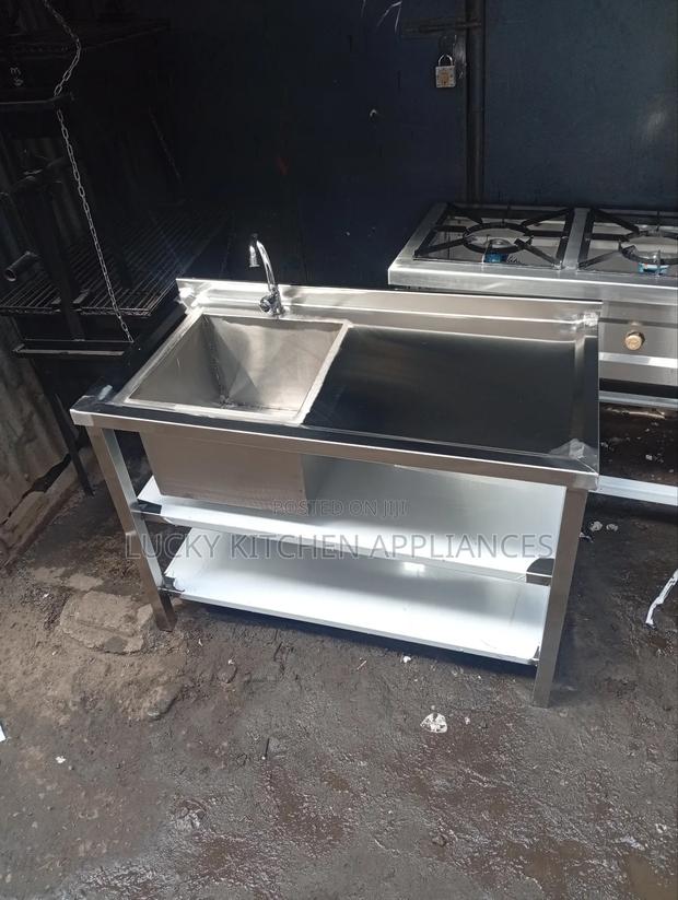 Heavy Gauge Stainless Steel Sink With Under Shelf.