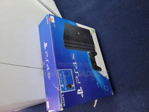 Playstation 4 Pro 1 Tb Used Console – 2 Dualshock Controllers - thumbnail 2