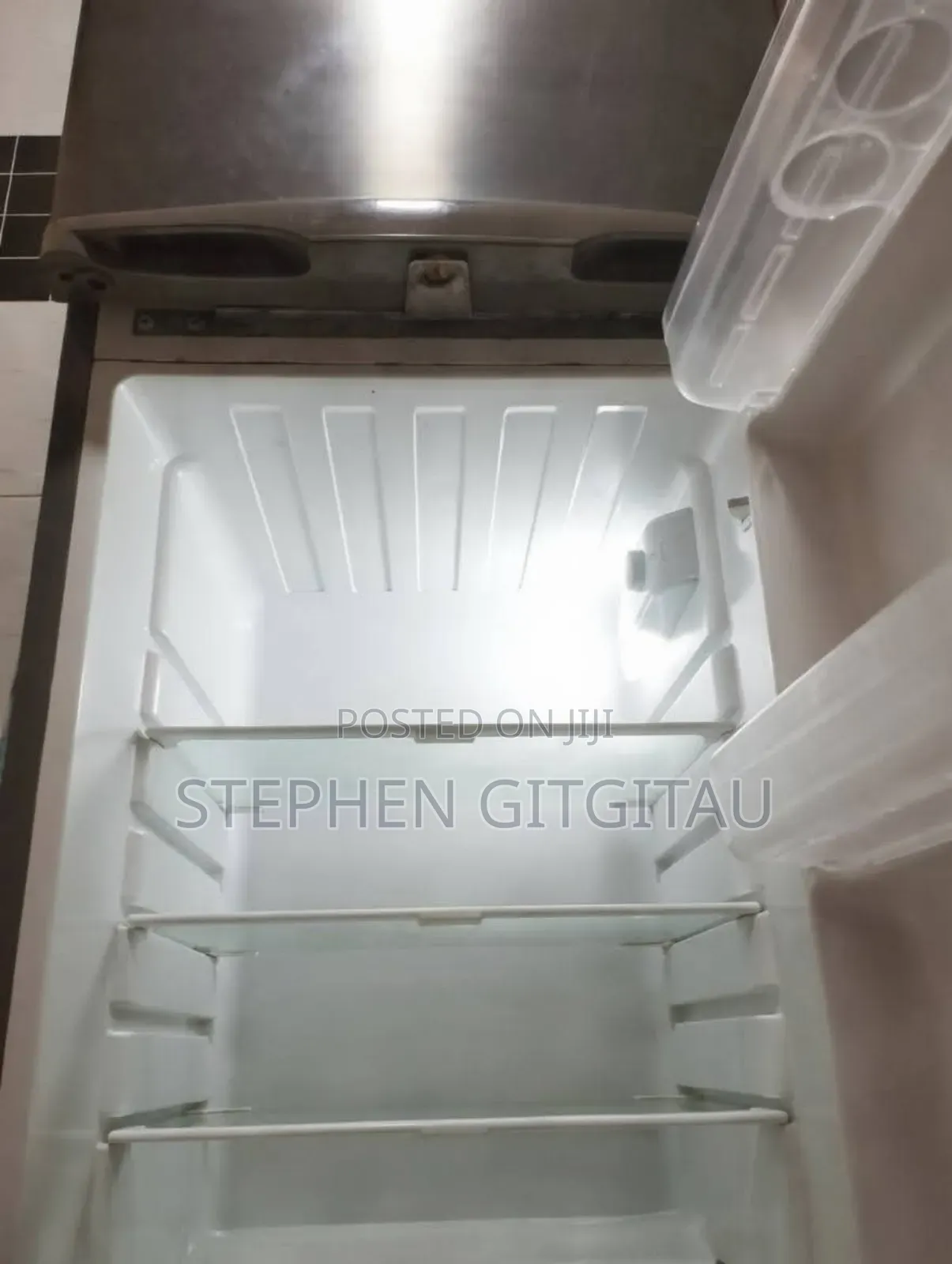 Roch Refrigerator Used as New