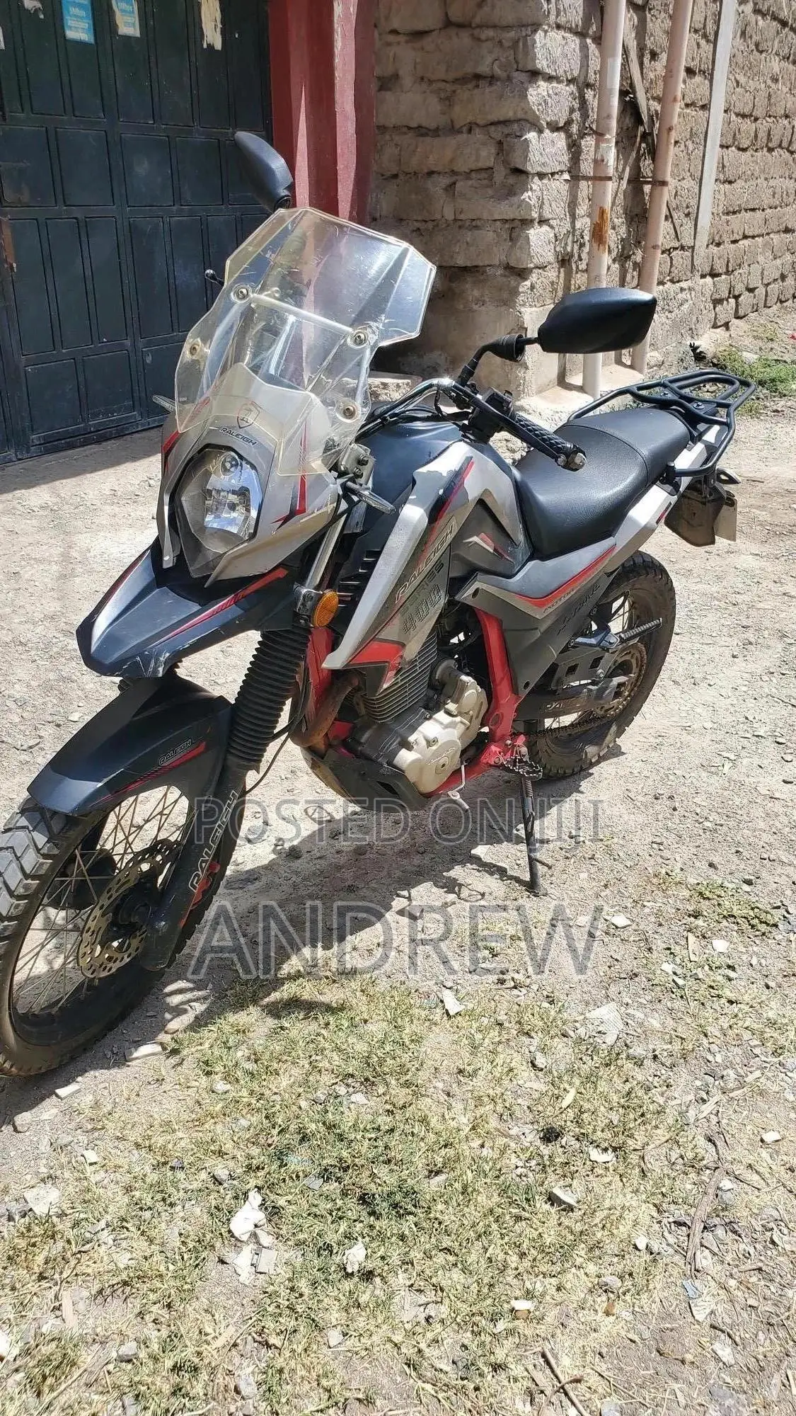 Raleigh 400cc 2017 Red