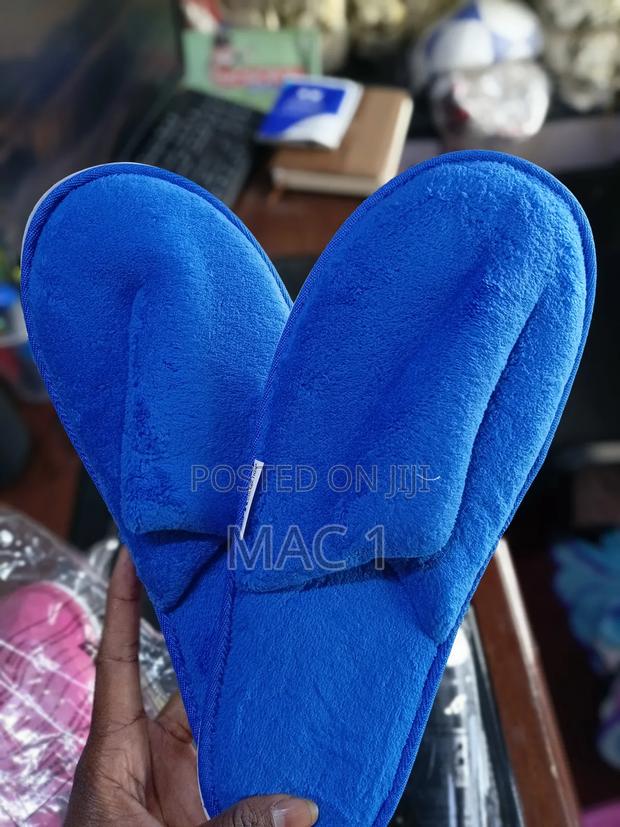 Luxury Warm Indoor Fleece Slippers - thumbnail 2