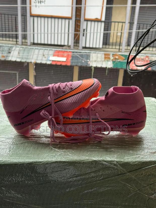 Nike Air Zoom Mercurial Football Boots High Top (Size 39-45)