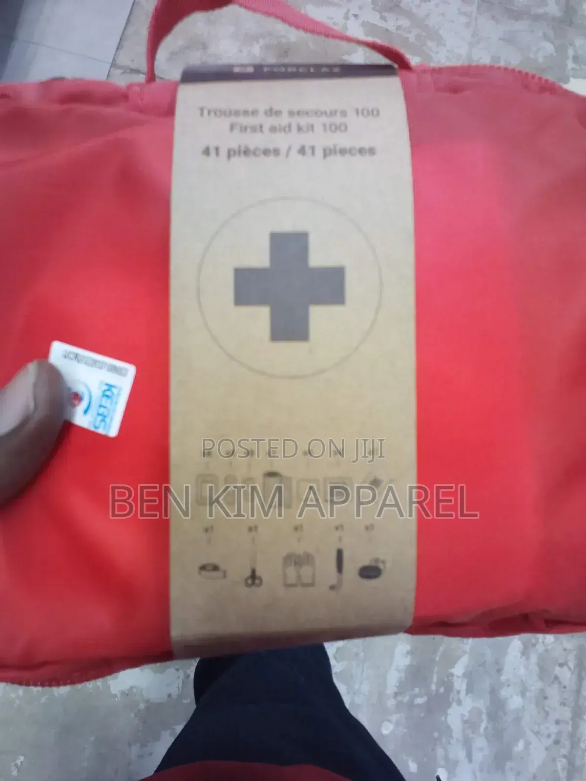 Basics 41 PCS First Aid Kit, Bandages and Small Treatment Wounds
