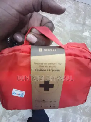 Basics 41 PCS First Aid Kit, Bandages and Small Treatment Wounds
