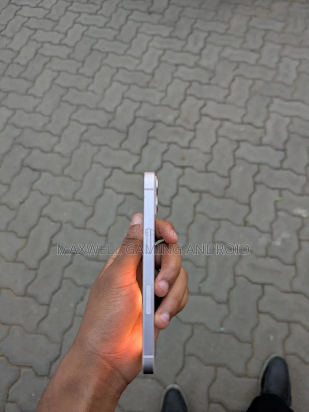 Apple iPhone 13 128 GB Pink - thumbnail 4