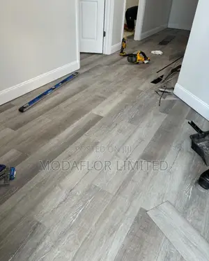 Elegant Wooden Finish SPC Flooring