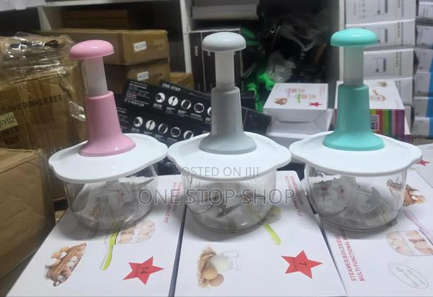 Speedy Manual Chopper With Stainless Blades - main view