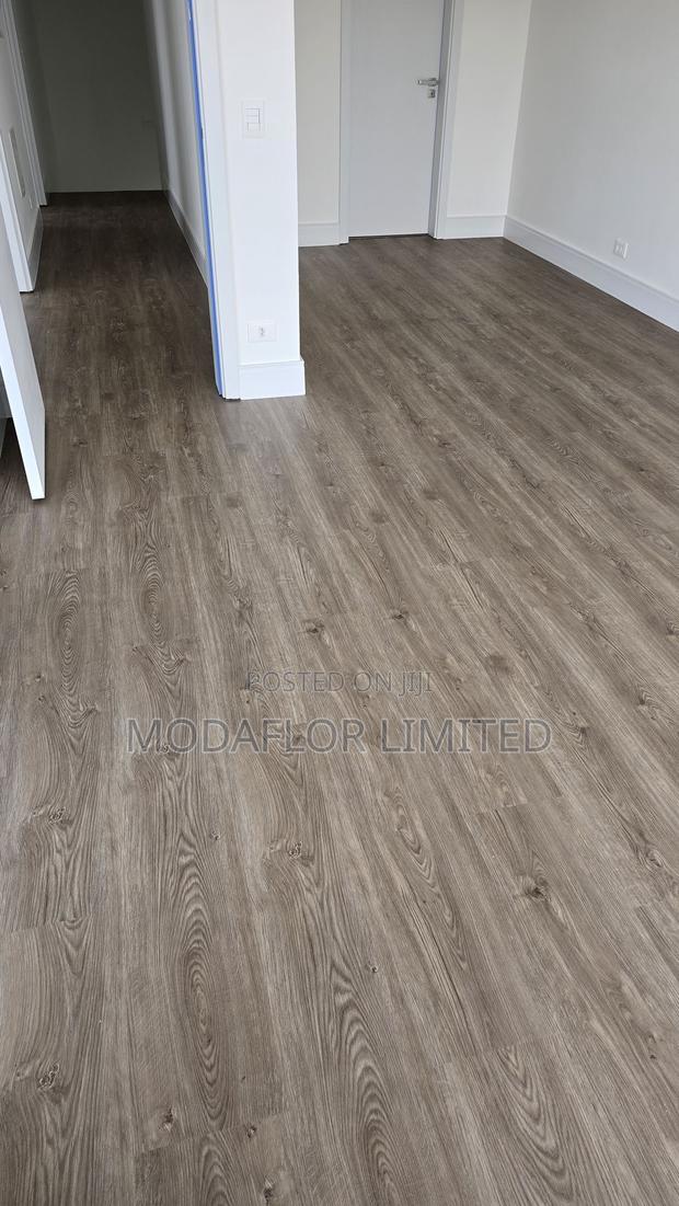 Modern Wooden Look SPC Flooring – Best Prices