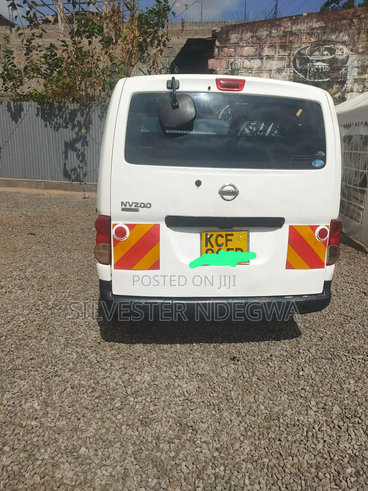 Nissan NV200 2010 White