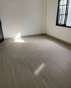 Waterproof Wooden SPC Flooring – Affordable Rates