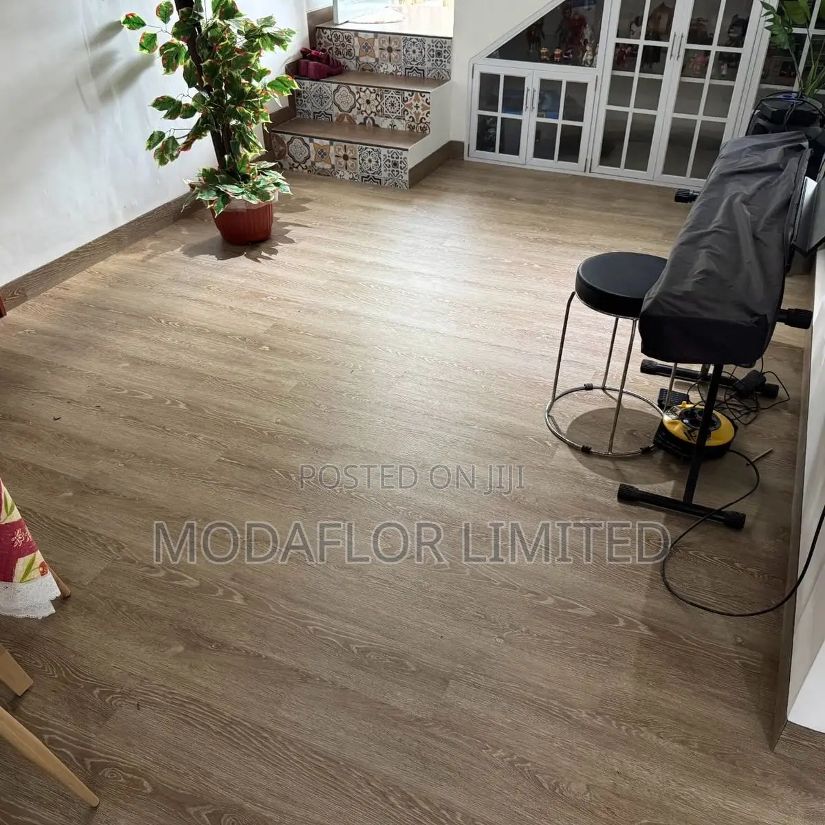 Waterproof Wooden SPC Flooring – Affordable Rates