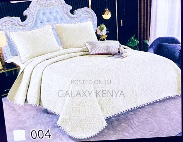 Bedcover, One Bedsheet, Two Pillowcases - thumbnail 2