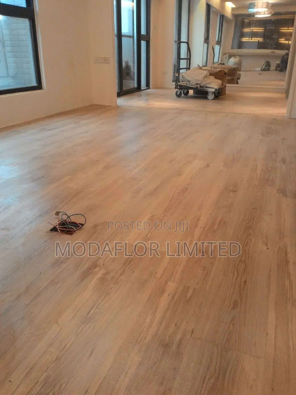 High-End SPC Wooden Flooring – Luxury Interior Solution