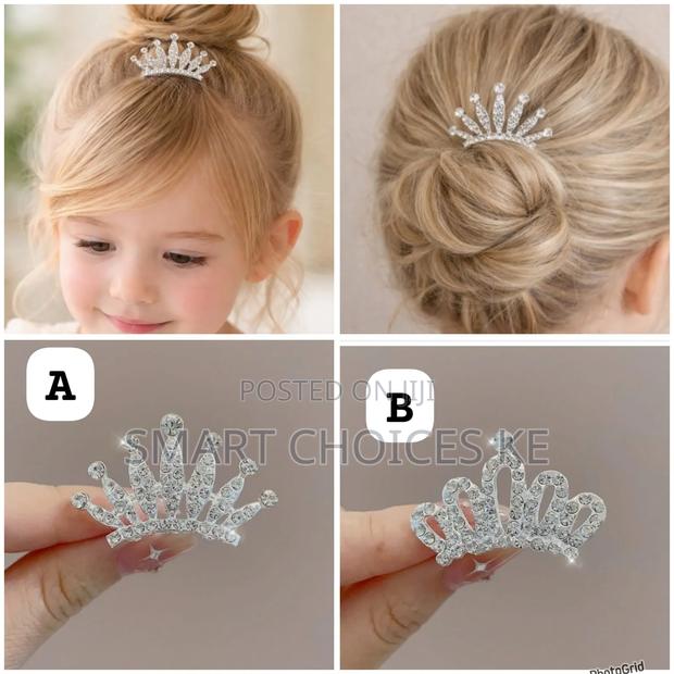 *Comb Tiaras Hair Pins*

♦Classy 
♦Both Mummy N Child Can Set