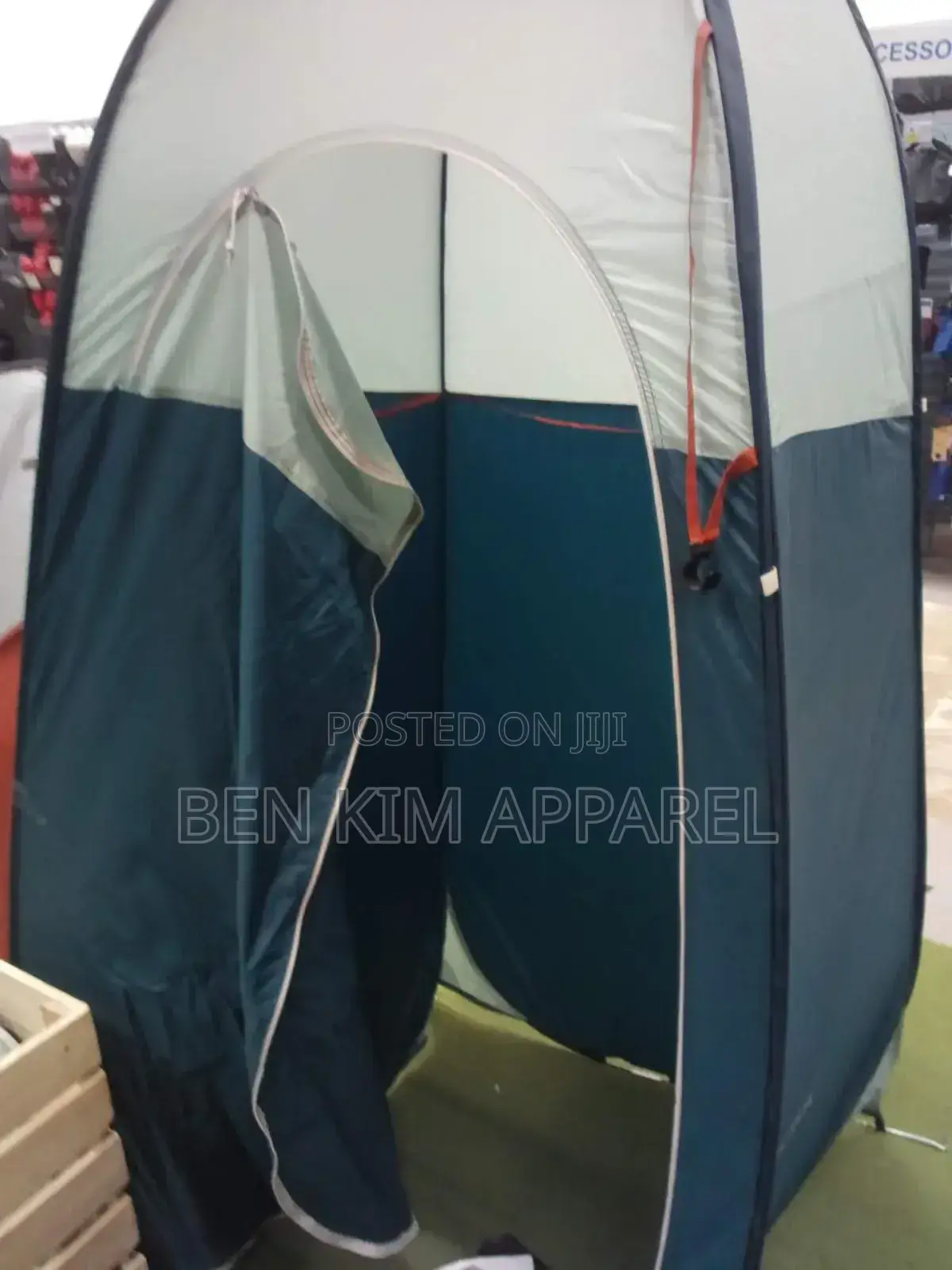Camping 2 Meters High Shower Cubicle 90cms by 90cms Ground Mat.