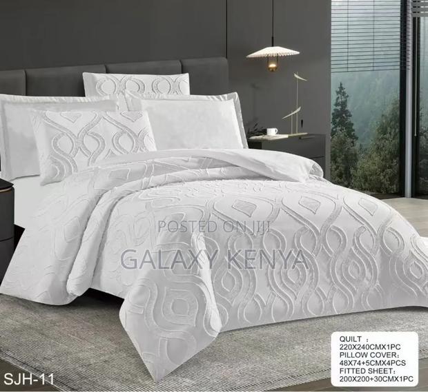 6 PCS Tufted Duvetcover - thumbnail 3