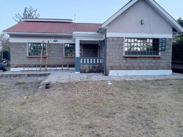 3bdrm Bungalow in Kenol, Kimorori/Wempa for rent
