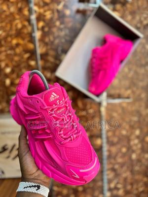 *Adidas X Pharrell Williams Adistar Jellyfish. Sneakers - thumbnail 2