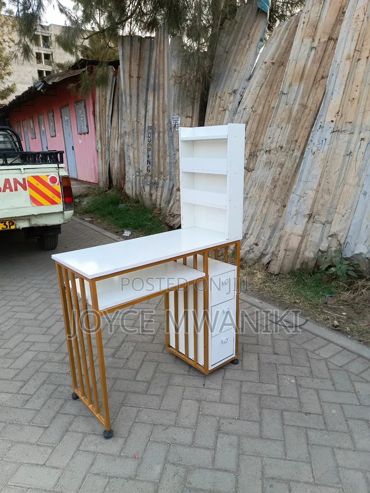 Manicure White Board Table With Shelves 