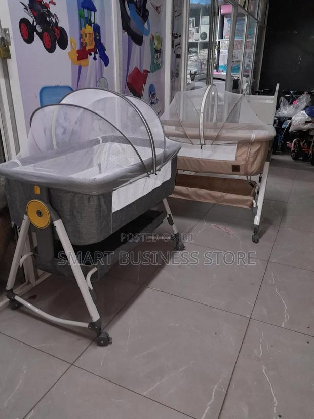 Newborn Playpen - main view