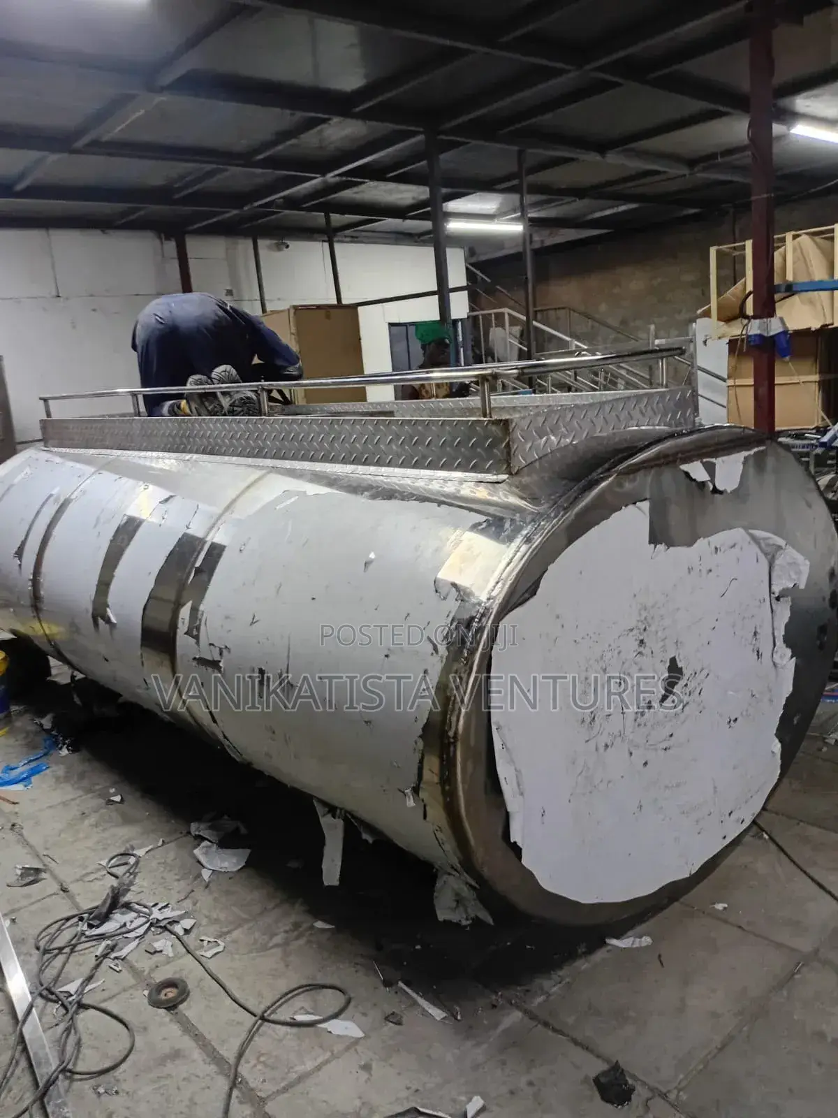 6000ltrs Capacity Stainless Steel Water Tanker