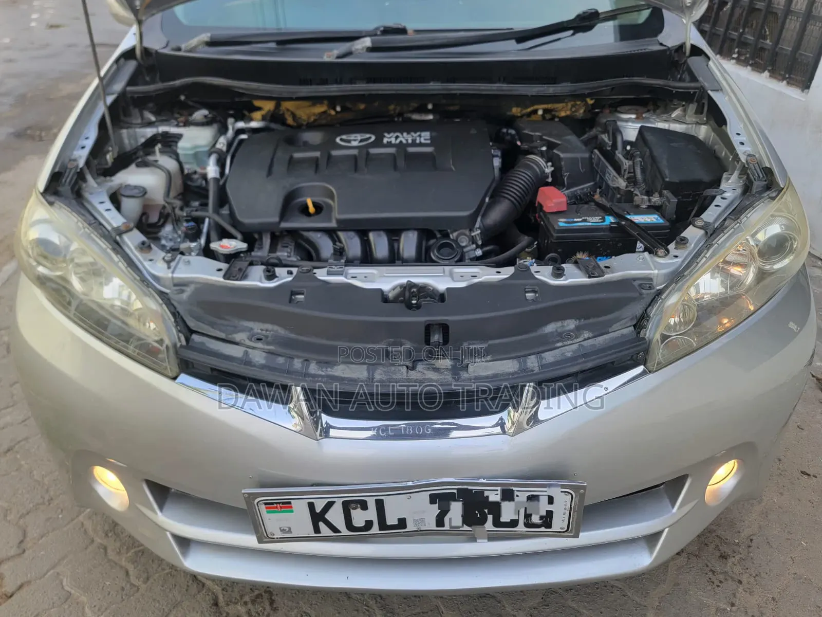 Toyota Wish 2010 Silver