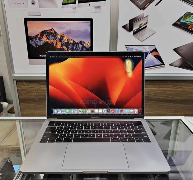 Laptop Apple MacBook Pro 2018 32GB Intel Core i7 SSD 1T - thumbnail 5