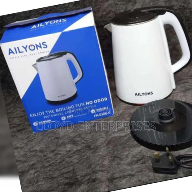 Electric Plastic Ailyons Kettle - main view