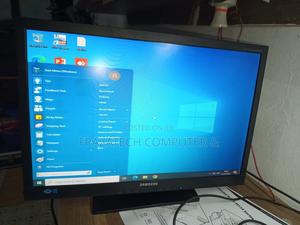 Samsung 22-inch Monitor