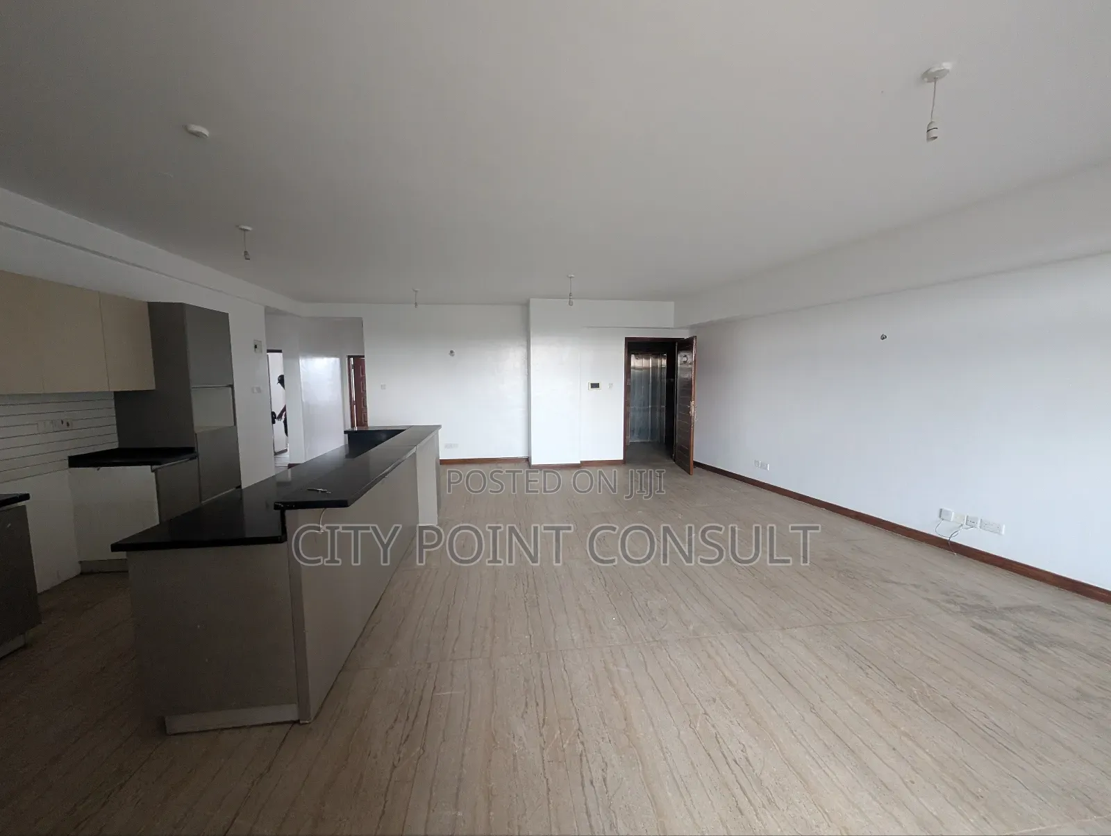 3bdrm Apartment in Muthaiga Square for rent