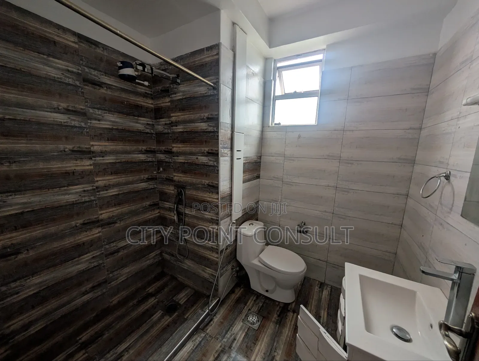 3bdrm Apartment in Muthaiga Square for rent