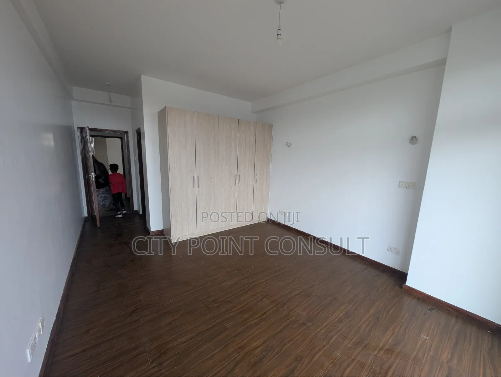 3bdrm Apartment in Muthaiga Square for rent