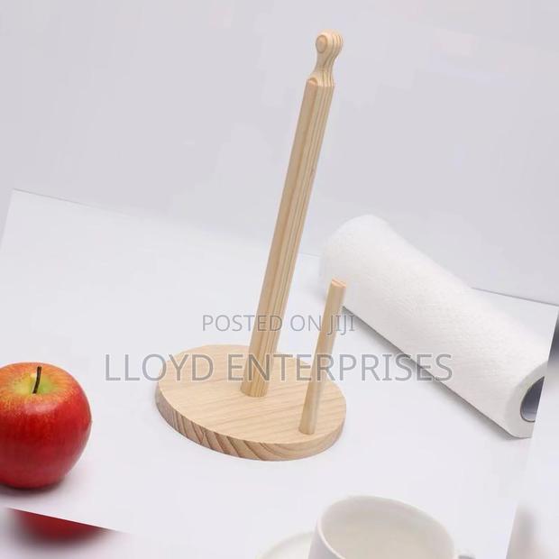 Bamboo Tissue Holder - main view