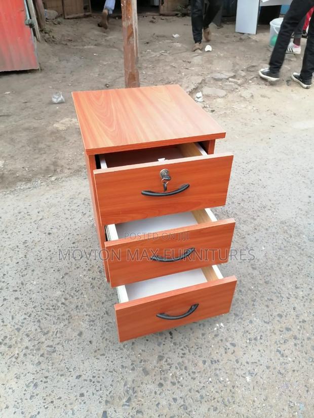 3drawers Pedestal Desk - main view