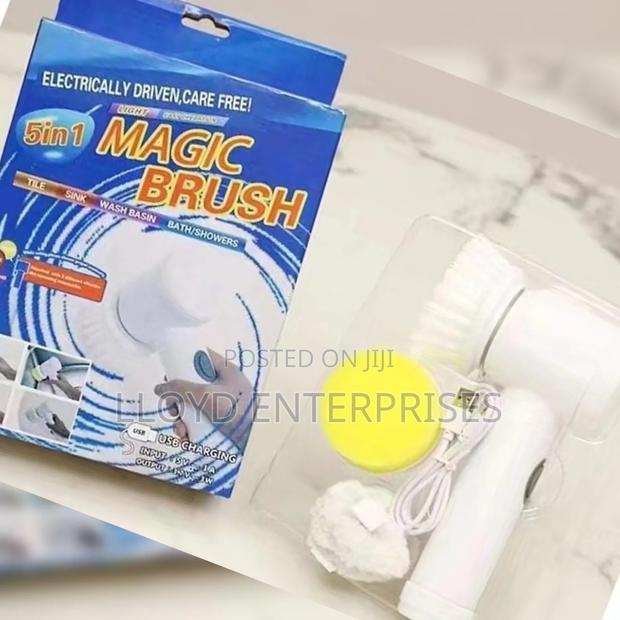 Rechargeable Kitchen Utensils Scrubber - main view