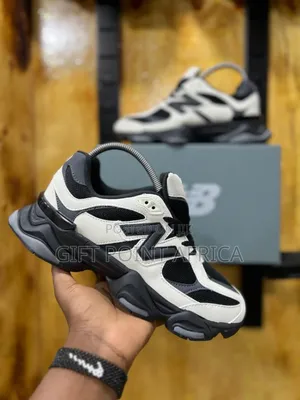 *New Balance 9060* Unisex Sneakers