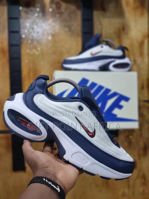*Nike Airmax Portal* Sneakers - main view