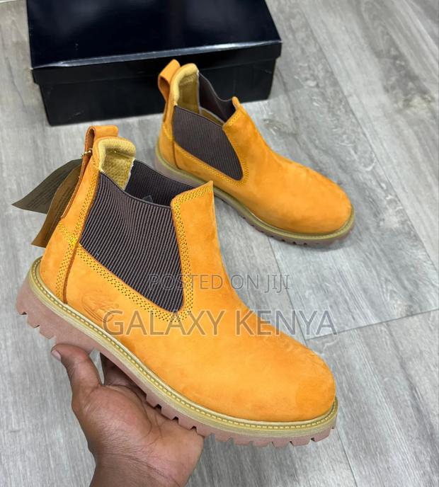 Leather Timberland Boots - thumbnail 4