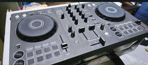 Pioneer DDJ Flx4