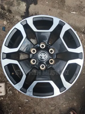 Toyota Hilux Revo Size 18inch Wheels