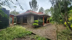 4bdrm Bungalow in Nkoroi for rent